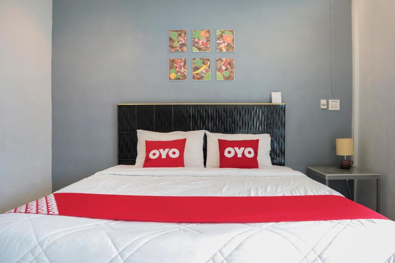 Oyo 1029 Os Rooms Nai Yang Beach Exterior foto